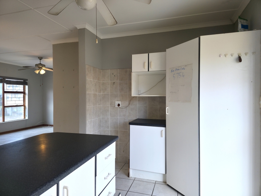 2 Bedroom Property for Sale in Jeffreys Bay Central Eastern Cape